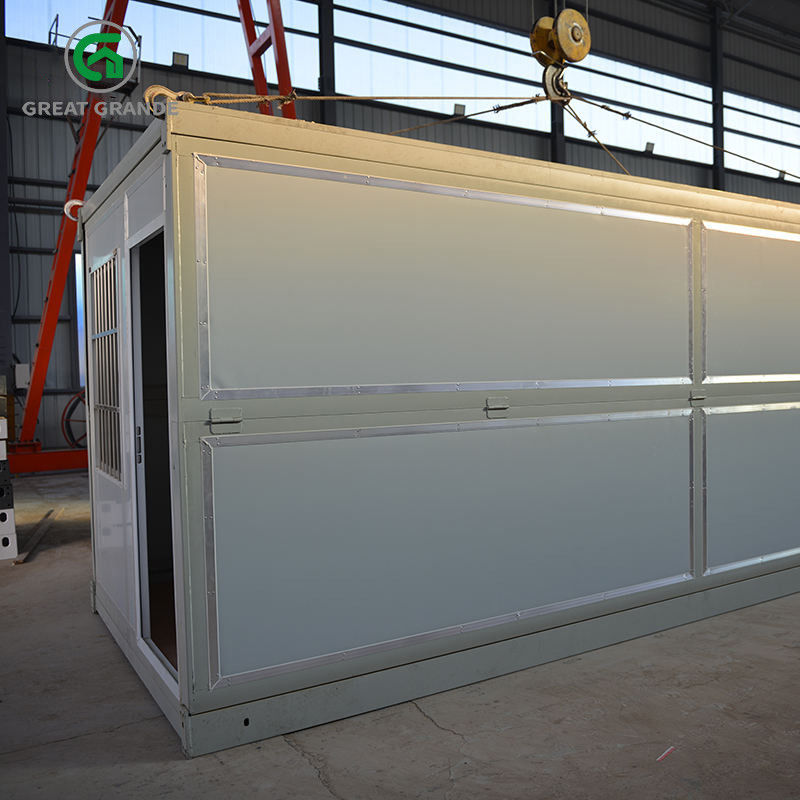 Prefabricated Foldable Container House For Dormitory Portable Office Living Housing