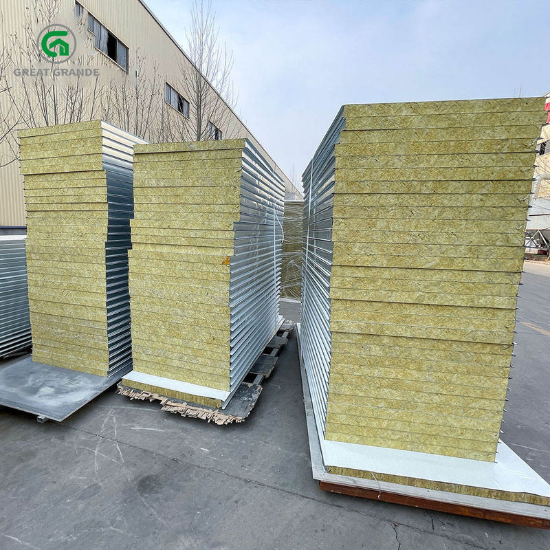 Corrugated Wall Prefab Folding Container House Thermal Insulation Rock Wool Site Dormitory