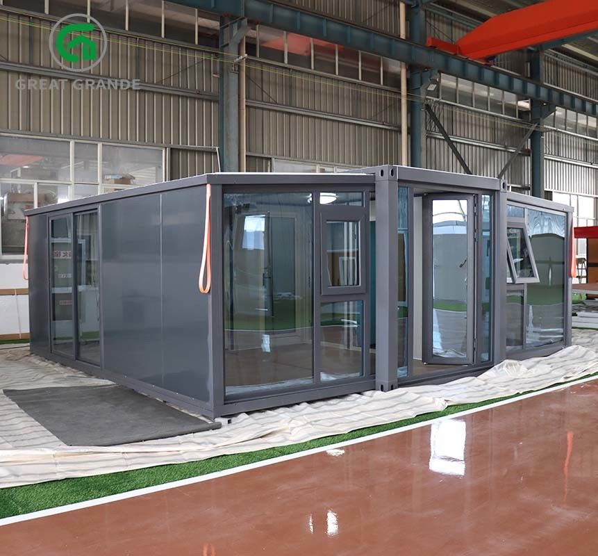 20FT Expandable Container Home Design Black Frame Black Wall Panel EPS Tempered Glass Door