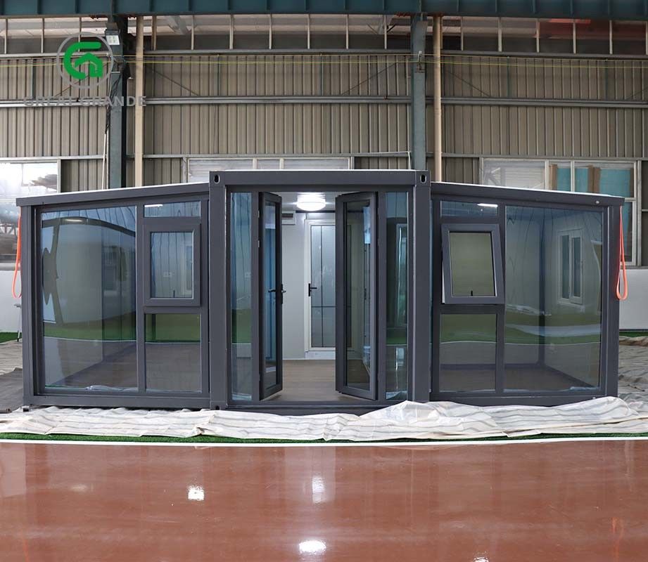 20FT Expandable Container Home Design Black Frame Black Wall Panel EPS Tempered Glass Door